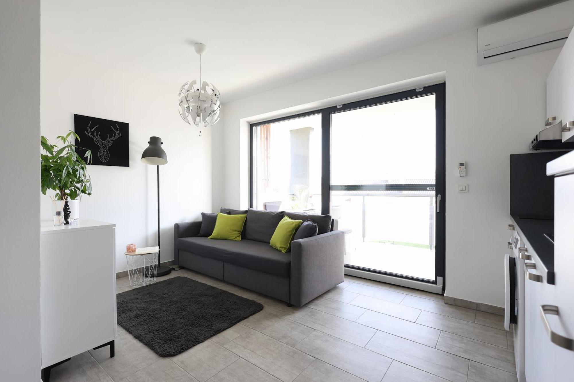 White Mountain Apartment บานอฟซี ภายนอก รูปภาพ