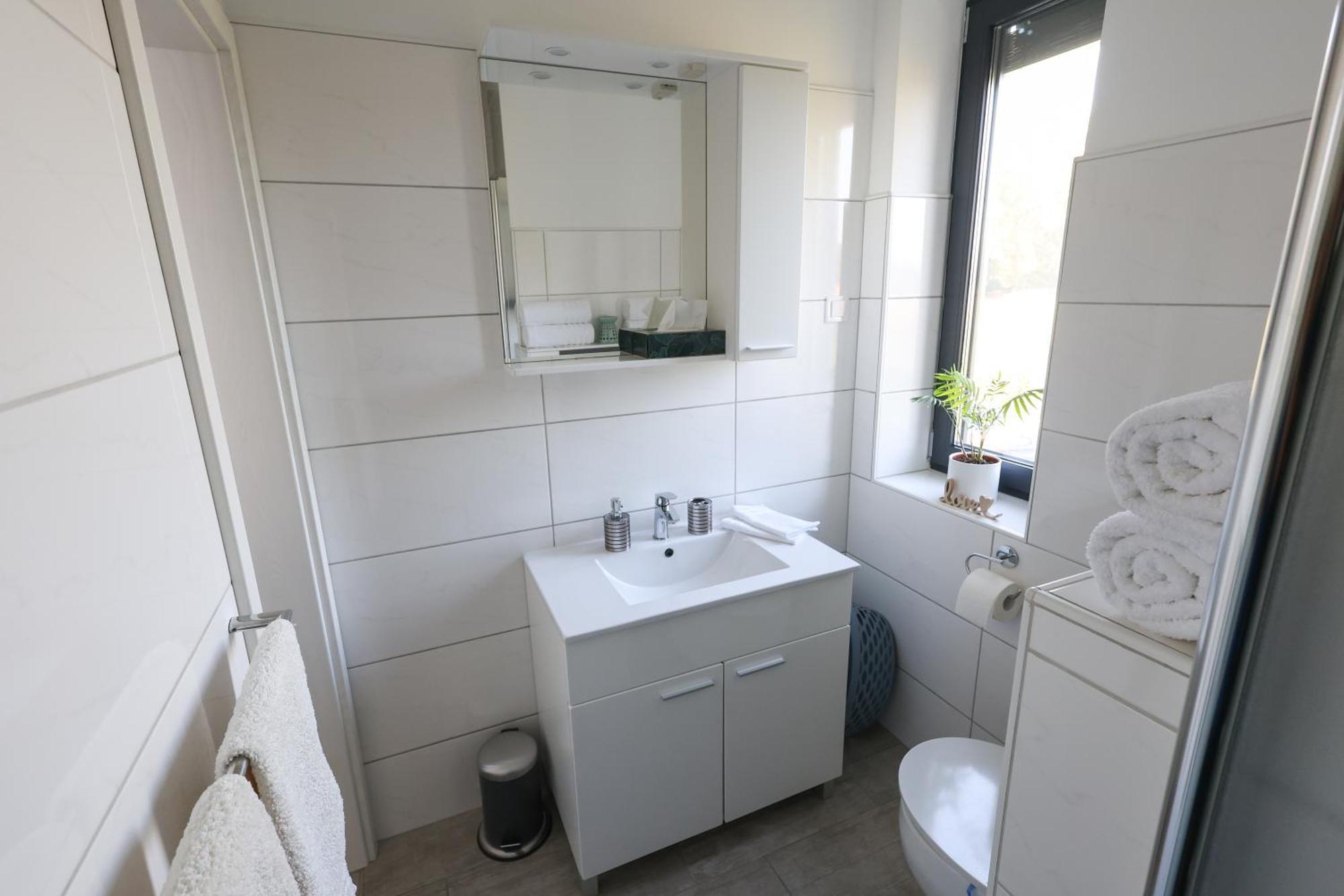 White Mountain Apartment บานอฟซี ภายนอก รูปภาพ